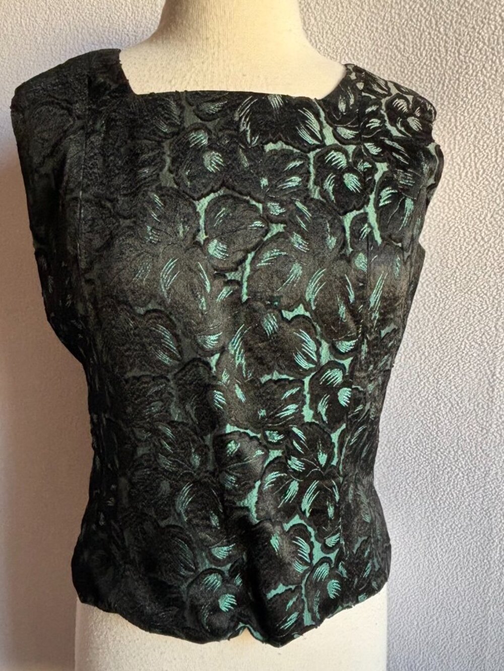 1950s 1960s Brocade Cocktail Set Shell & Jacket - Picture 2 of 16